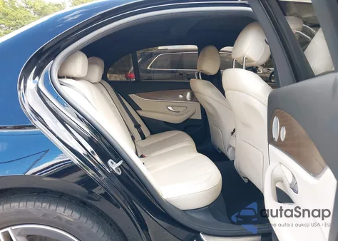 2023 Mercedes-Benz E 350 4Matic z USA, uszkodzony, nr VIN W1KZF8EB8PB137237